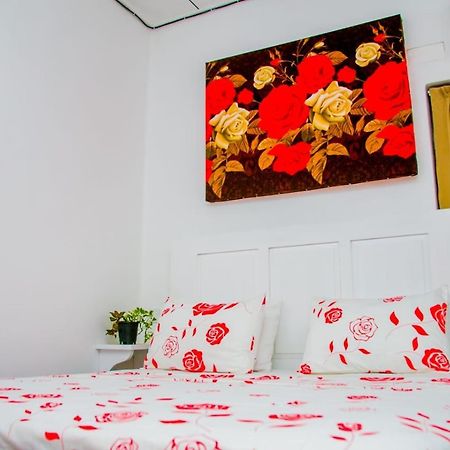 Katunayaka Niwahana Transit City Hotel מראה חיצוני תמונה