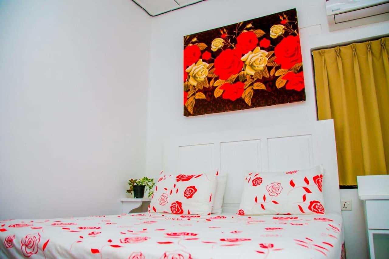 Katunayaka Niwahana Transit City Hotel מראה חיצוני תמונה