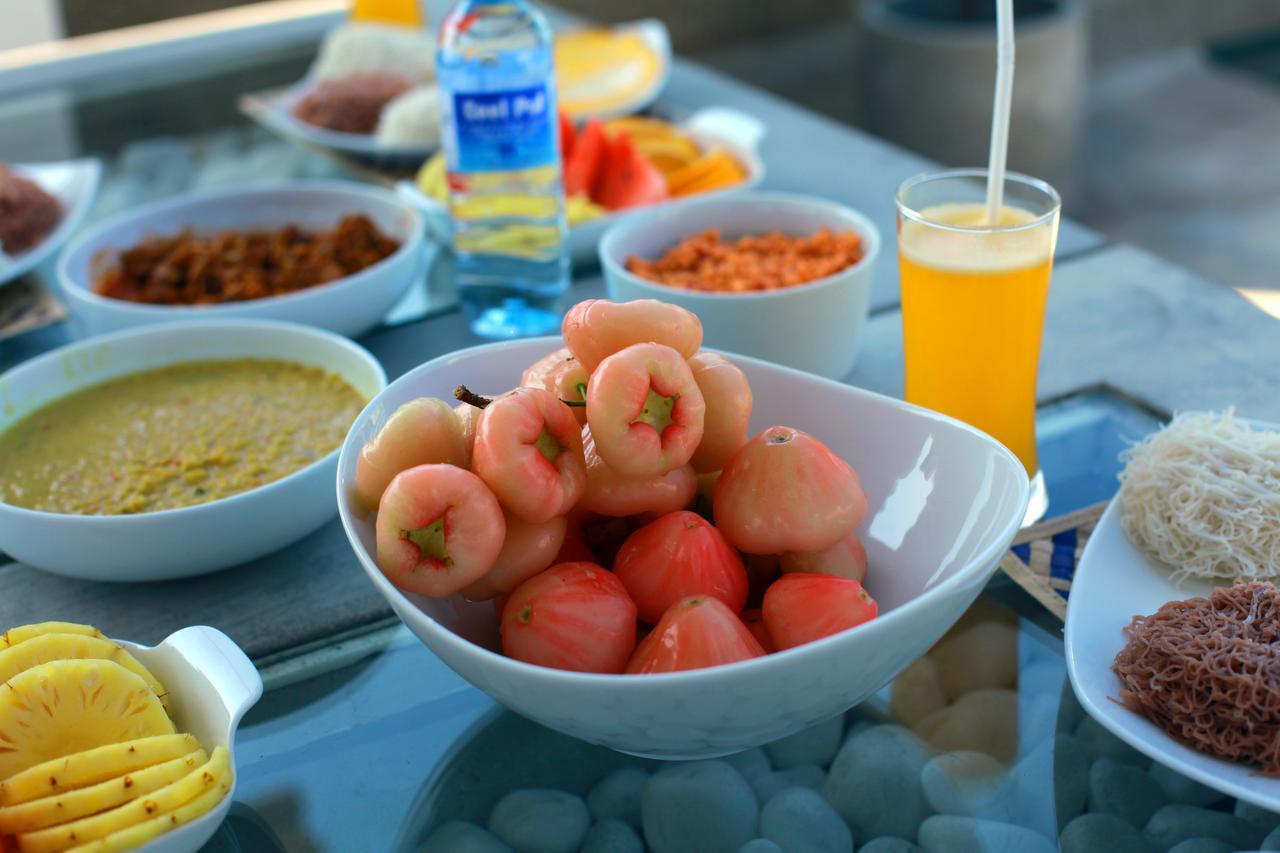 Katunayaka Niwahana Transit City Hotel מראה חיצוני תמונה